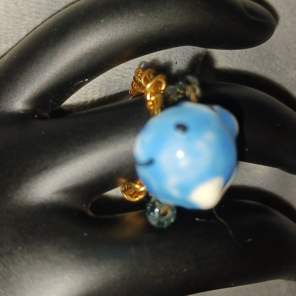 Ring - Picture 5 of 7